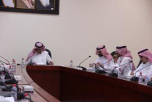 In the presence of His Excellency the Director: The University holds a meeting with deans of the first colleges for the new academic year